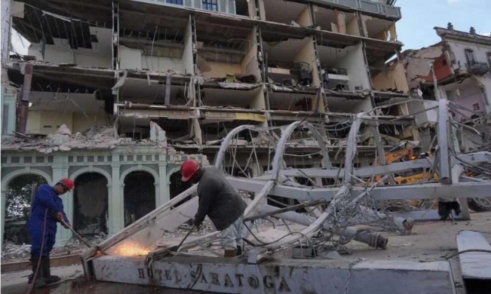 Κούβα: Αναθεωρήθηκε προς τα κάτω ο αριθμός των θυμάτων από την έκρηξη στο ξενοδοχείο